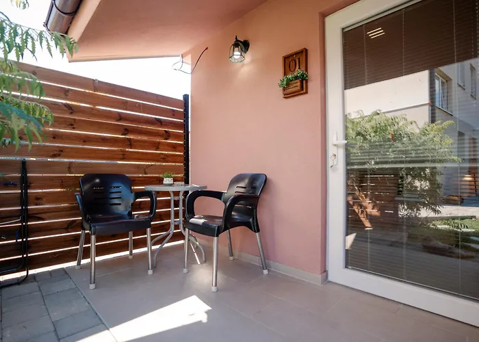 Damjan Apartments